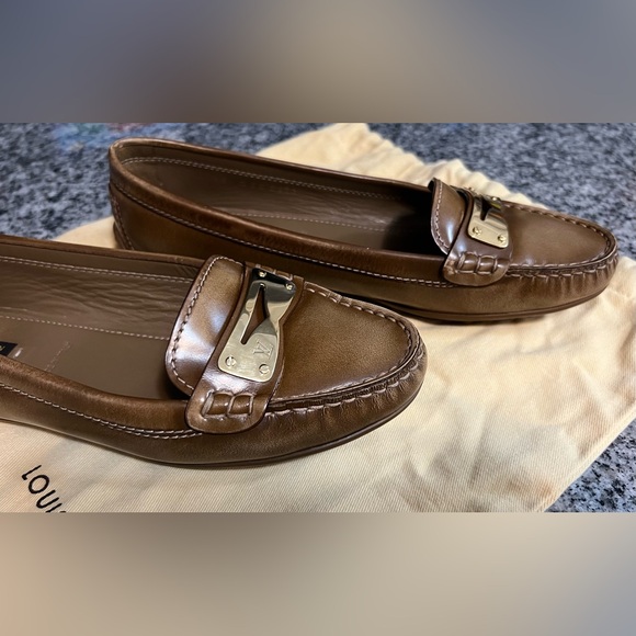 Louis Vuitton Loafers - Cognac - Picture 10 of 14
